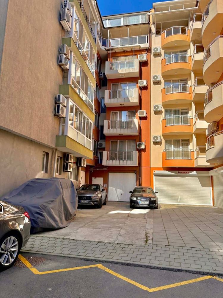Солнечная студия в Поморие – всего в 400 м от моря, рядом с санаторием