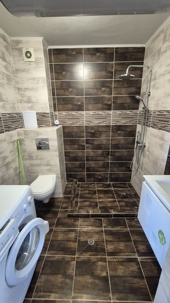 Просторная студия с низкой таксой обслуживания в Солнечном Береге – отличное расположение и готова к использованию