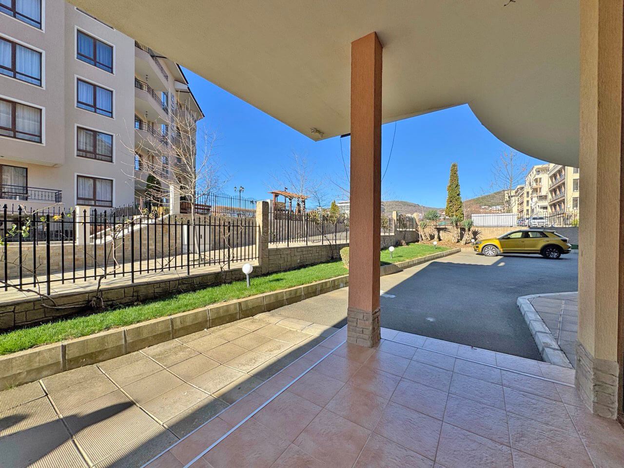 Двухкомнатный апартамент в Святом Власе – уют, комфорт и полностью меблированное жильё в престижном комплексе