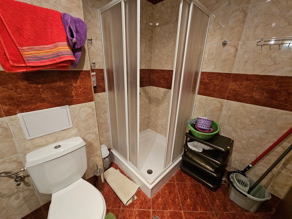 Свети Влас, первая линия моря – панорамная квартира с одной спальней с видом на море из каждой комнаты