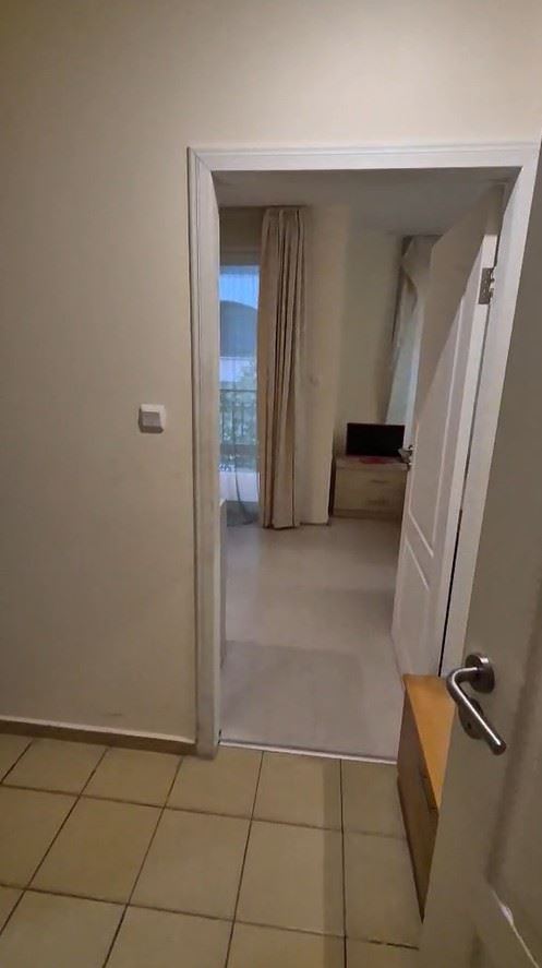 Просторная квартира с двумя спальнями в Солнечном Береге – полностью меблирована, отличная локация и готова для доходной инвестиции