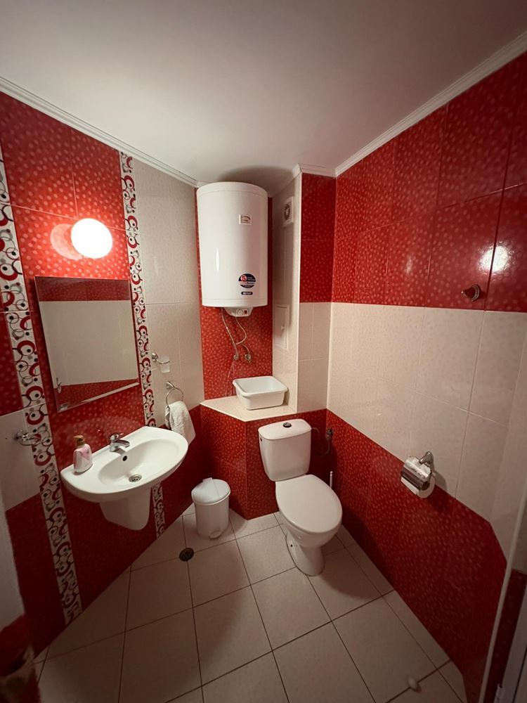 Двухкомнатная квартира в Поморие – отличное расположение в 400 м от моря и центра