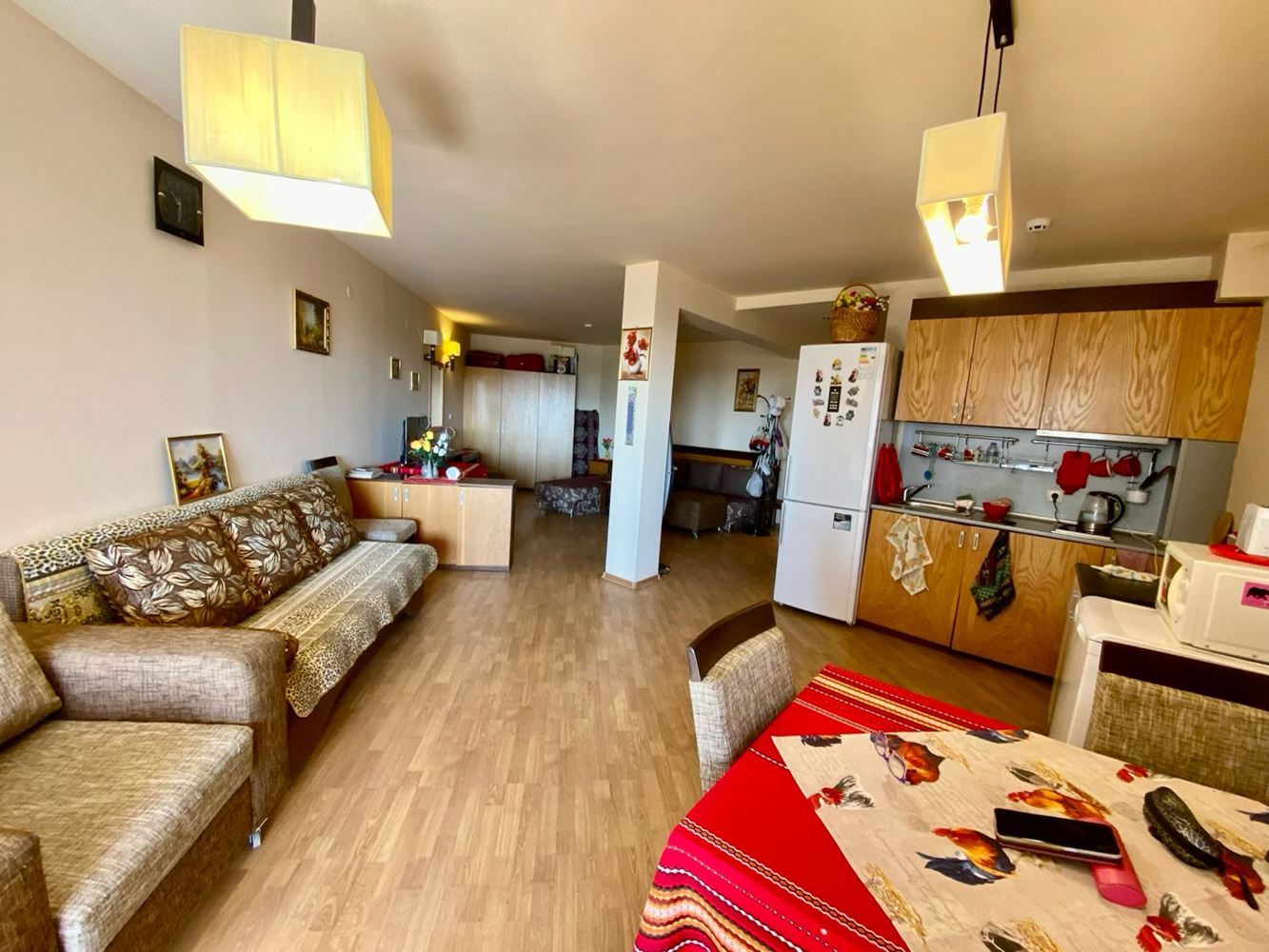 Просторная полностью меблированная студия с видом на бассейн в Солнечном Береге – комфорт, спокойствие и отличная инвестиция