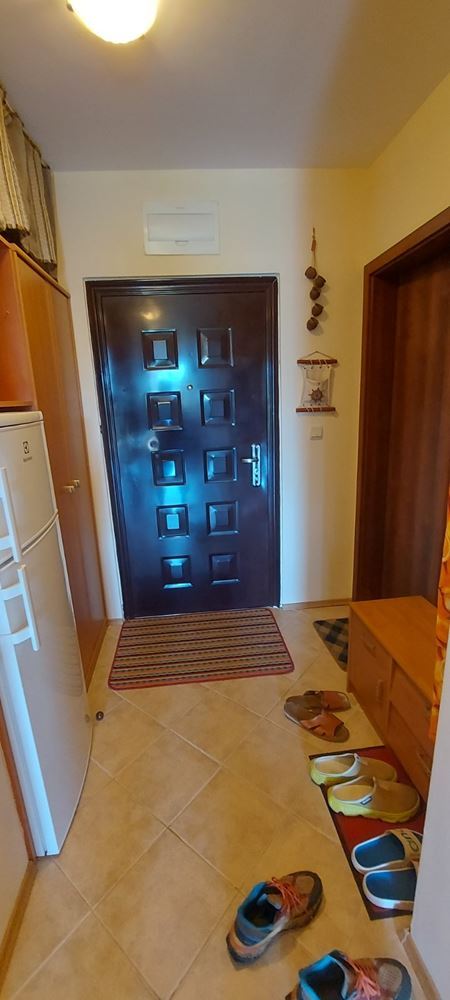 Просторная студия в комплексе в городе Обзор, среди зелени и в короткой прогулке от моря