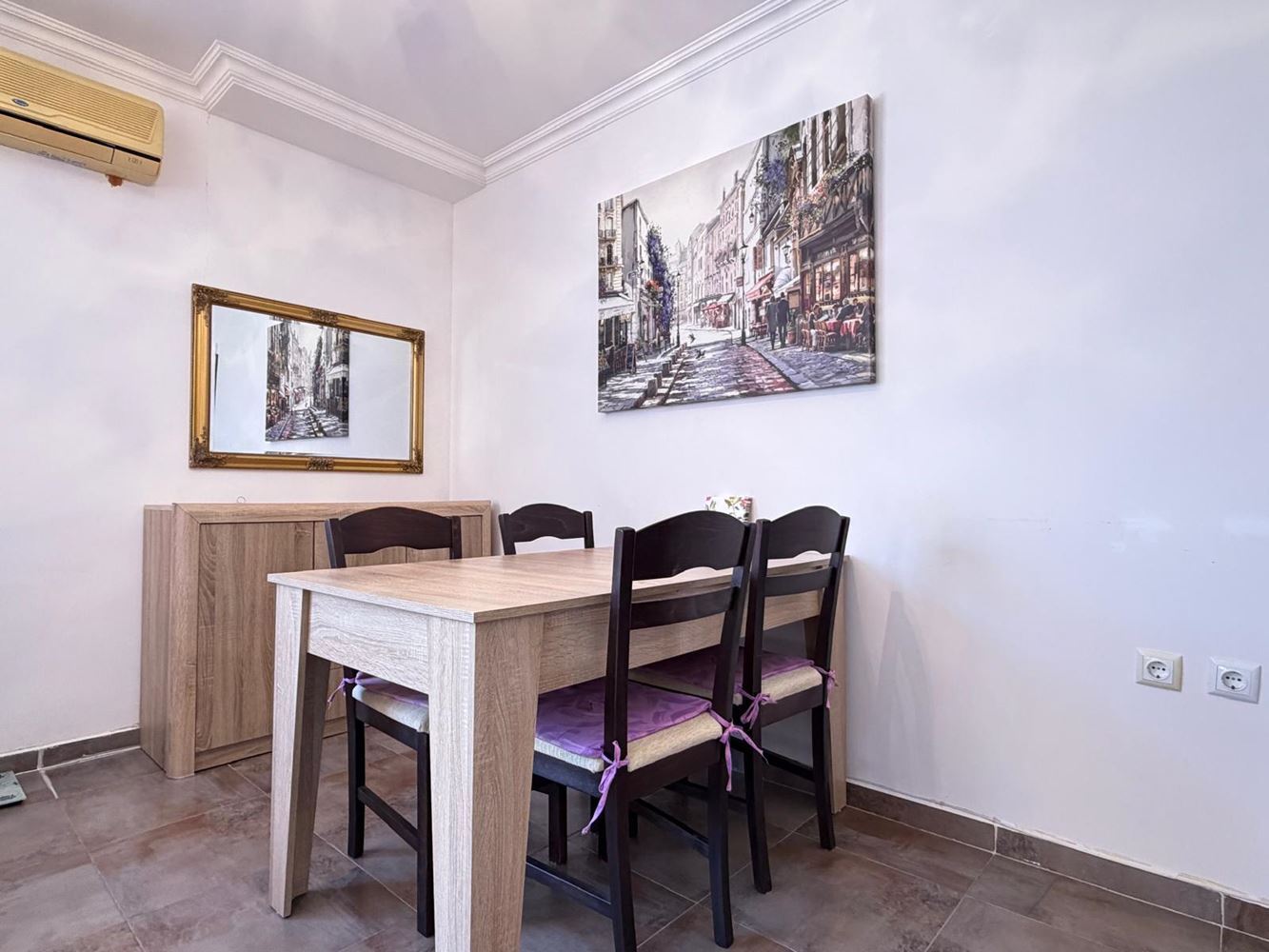 Комфортная двухкомнатная квартира с прямым выходом к бассейну – идеально для проживания и инвестиций