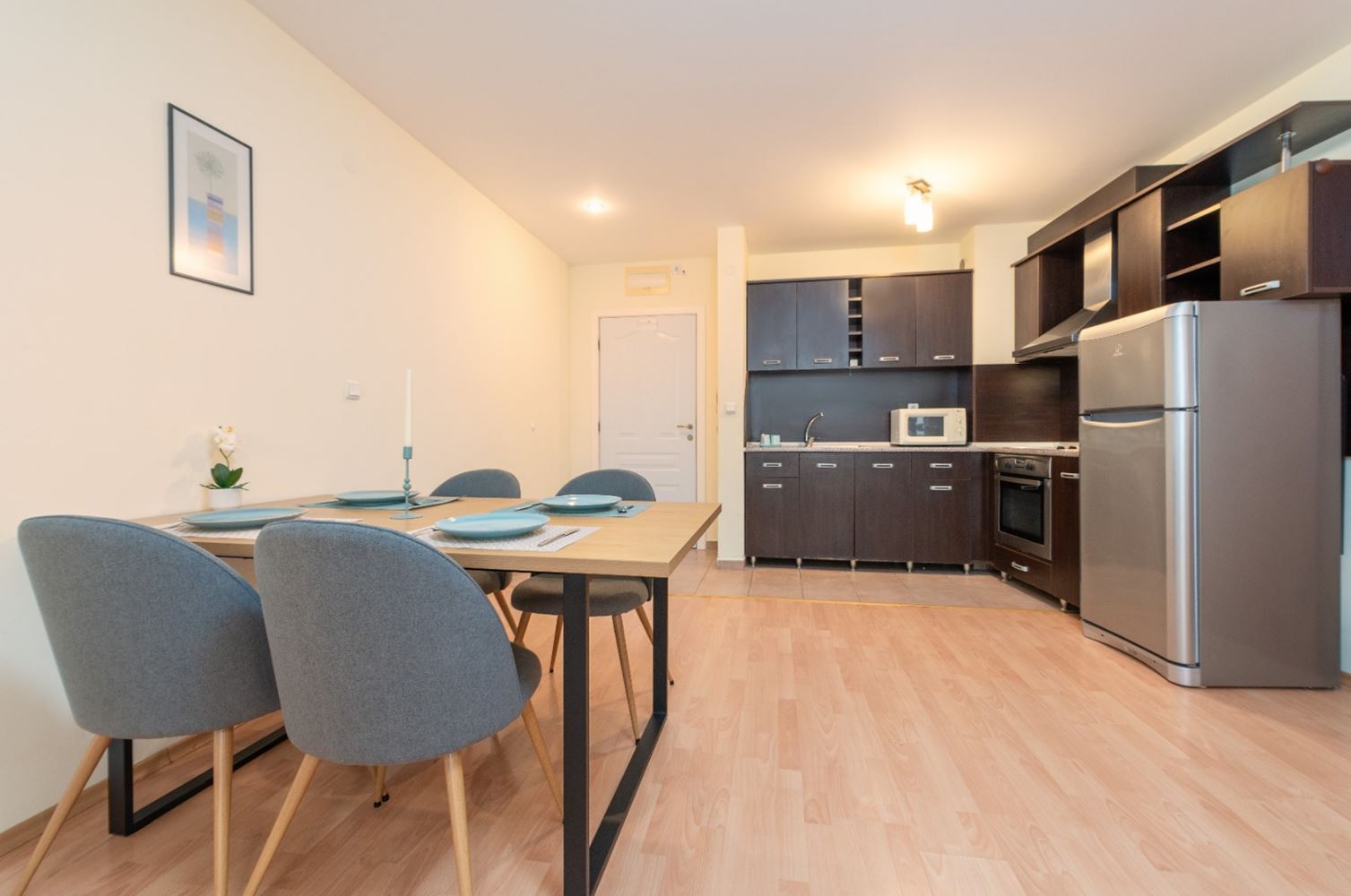 Стильный апартамент с двумя спальнями на первой линии с прямым видом на море в Святом Власе – простор, роскошь и полный комфорт