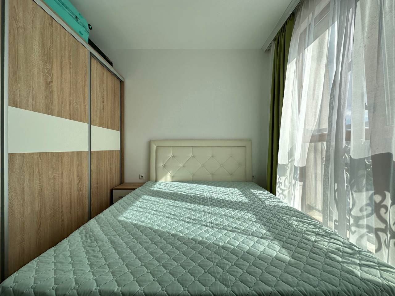 Трёхкомнатная квартира в элитном комплексе в Солнечном Береге – современная роскошь, комфорт и морская атмосфера