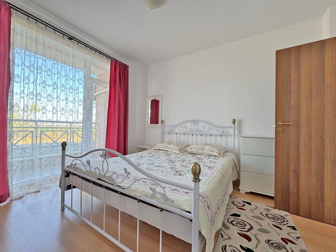 Трёхкомнатная квартира в комплексе с хорошо организованной средой и уютной атмосферой