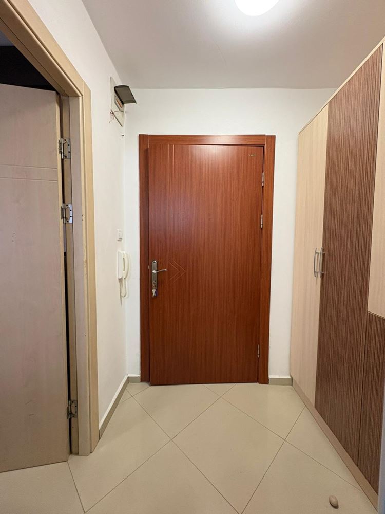 Меблированная студия в Поморие – отличное расположение, 400 м от моря и центра города