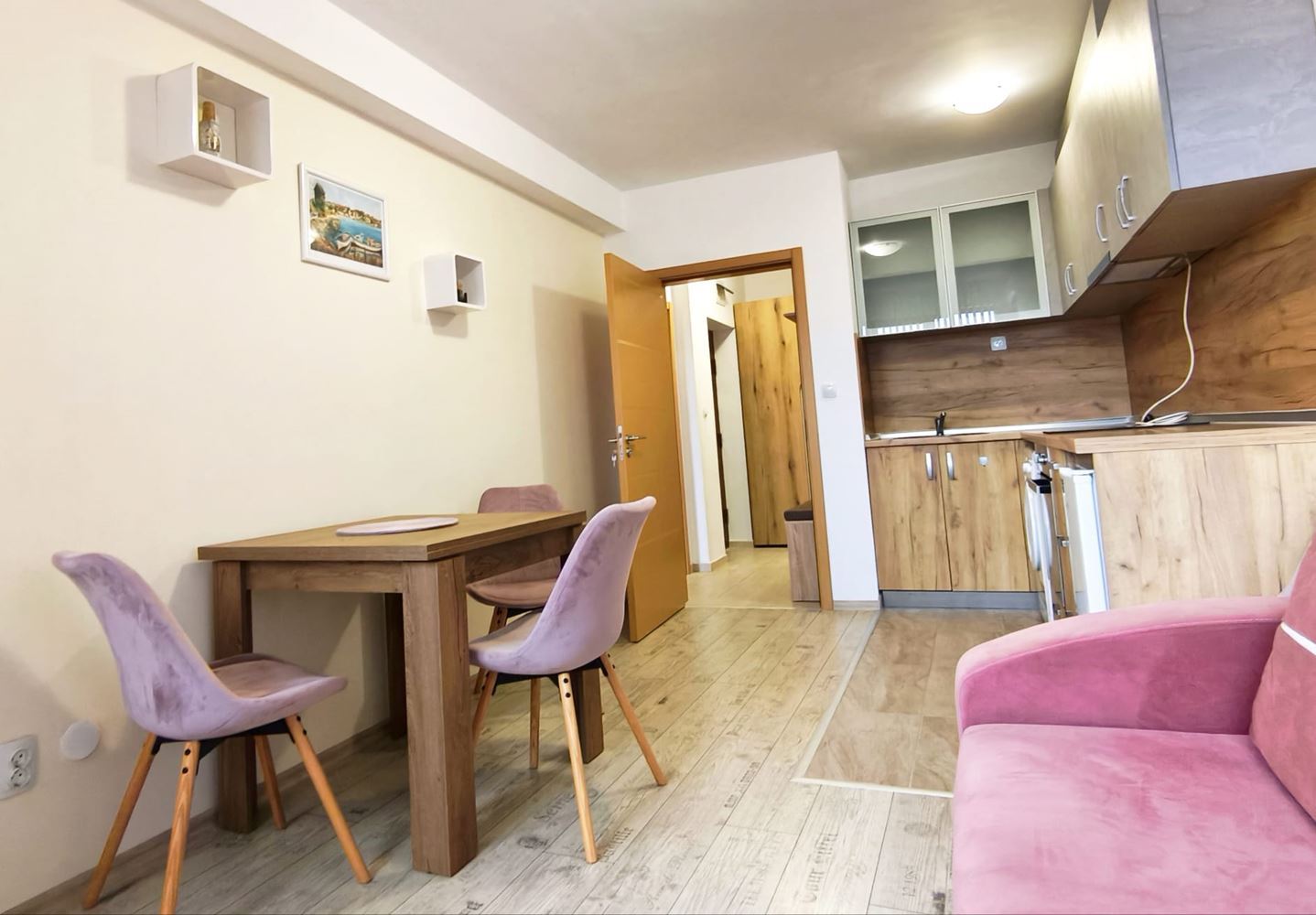 Уютная квартира с одной спальней в новом районе Несебра – без таксы за обслуживание