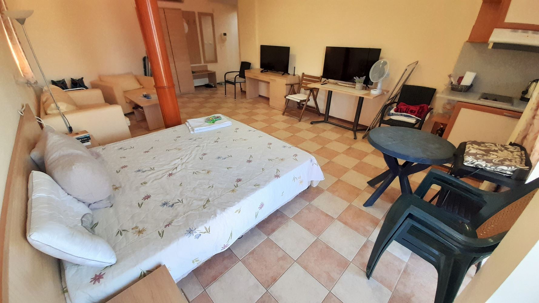 Эксклюзивное предложение на первой линии в Солнечном Береге – простор, роскошь и отличная инвестиция с видом на море