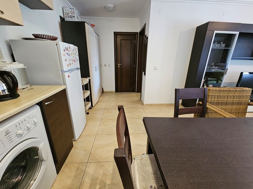 Роскошь на первой линии – стильный апартамент с верандой, собственным садом и видом на море в Святом Власе