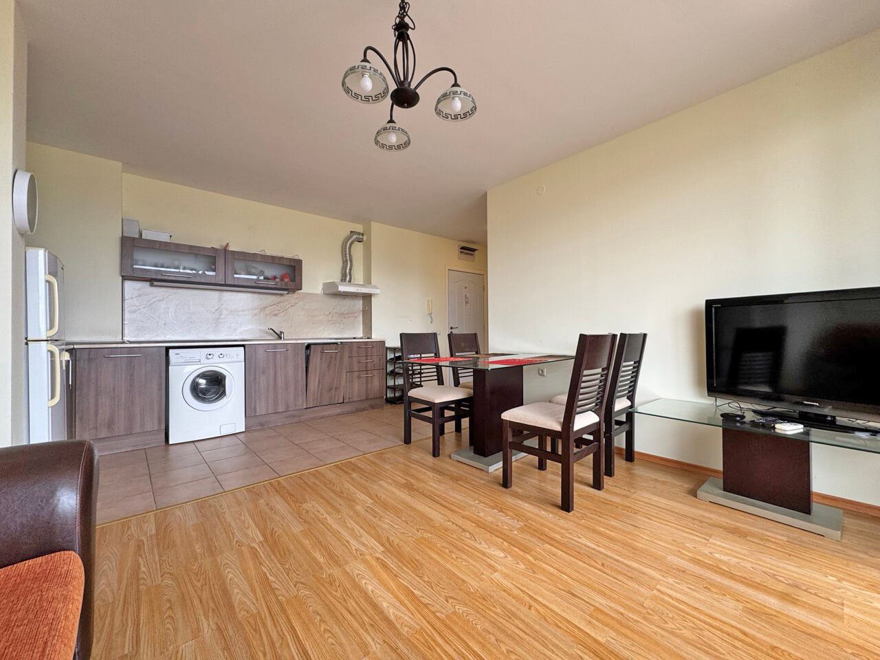  Апартамент с одной спальней в Солнечном берегу – уют, комфорт и полноценная жизнь у моря