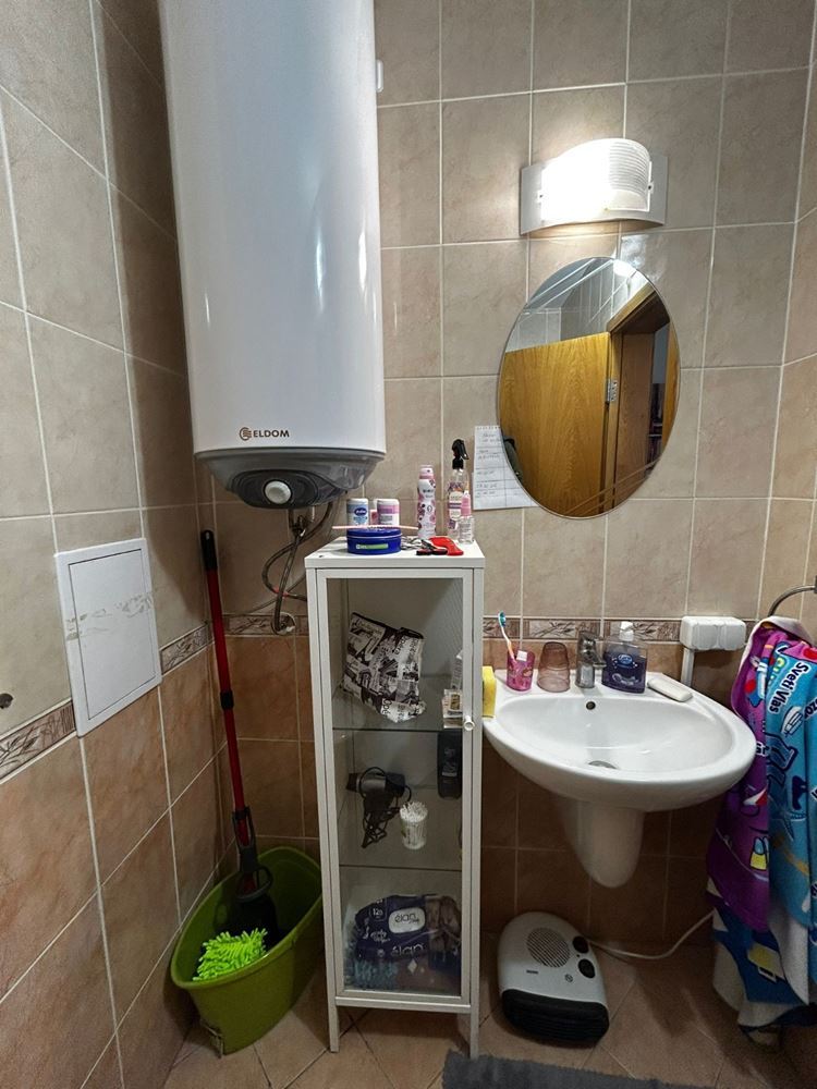 Просторная и стильно меблированная квартира с одной спальней в самом сердце Солнечного берега – идеально для проживания или инвестиций