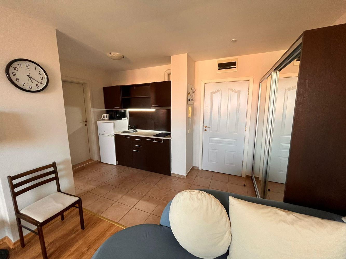 Двухкомнатная квартира в Солнечном Береге – уют, спокойствие и зелёная среда в прекрасном комплексе