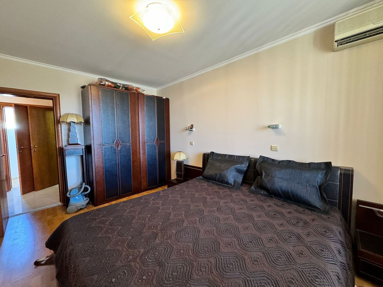 Стильная двухкомнатная квартира в элитном комплексе в самом сердце Святого Власа