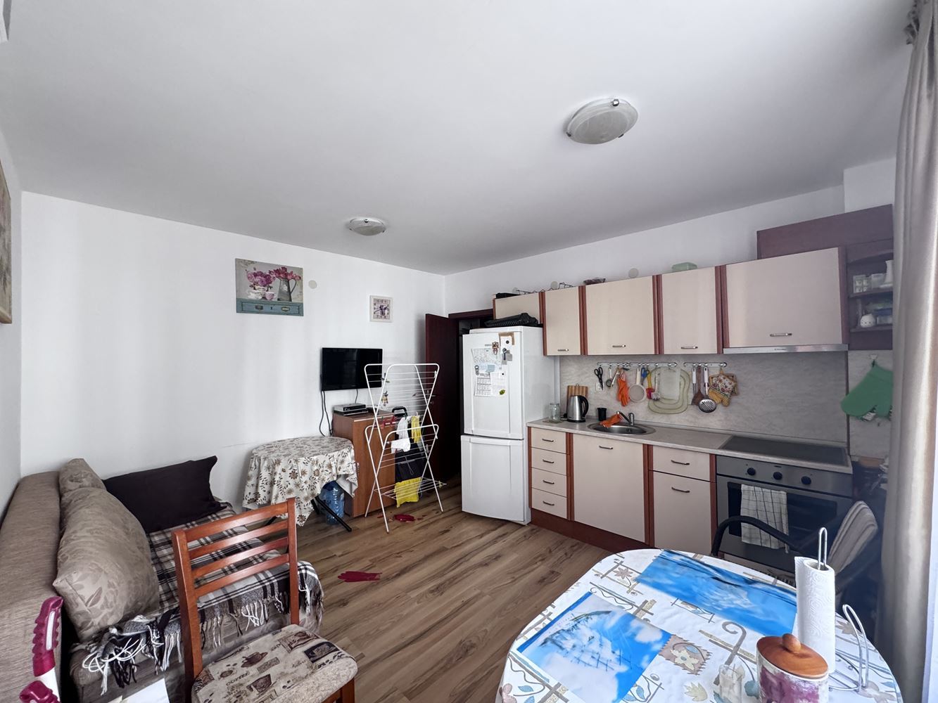 Двухкомнатная квартира (с одной спальней) с прямым выходом к бассейну в комплексе «Викторио», Свети Влас – комфорт и отдых