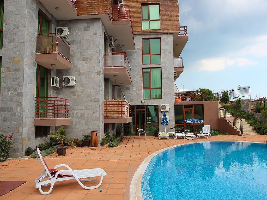  Спокойствие и комфорт среди природы – квартира рядом с Солнечным Берегом