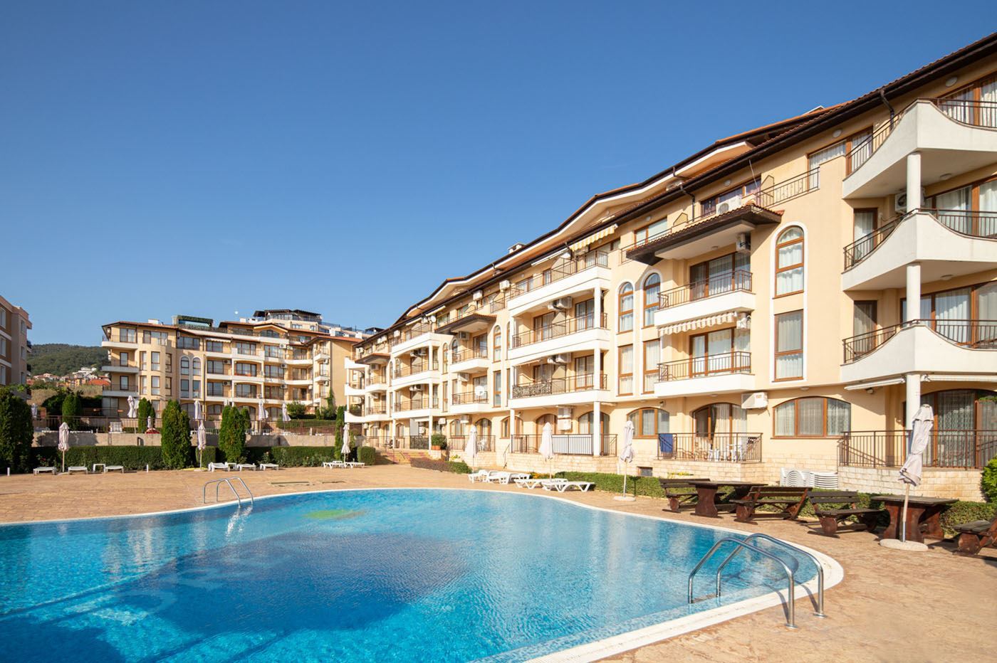 Двухкомнатная квартира в 100 м от моря в Святом Власе – высокое качество жизни, спокойствие и отличное расположение