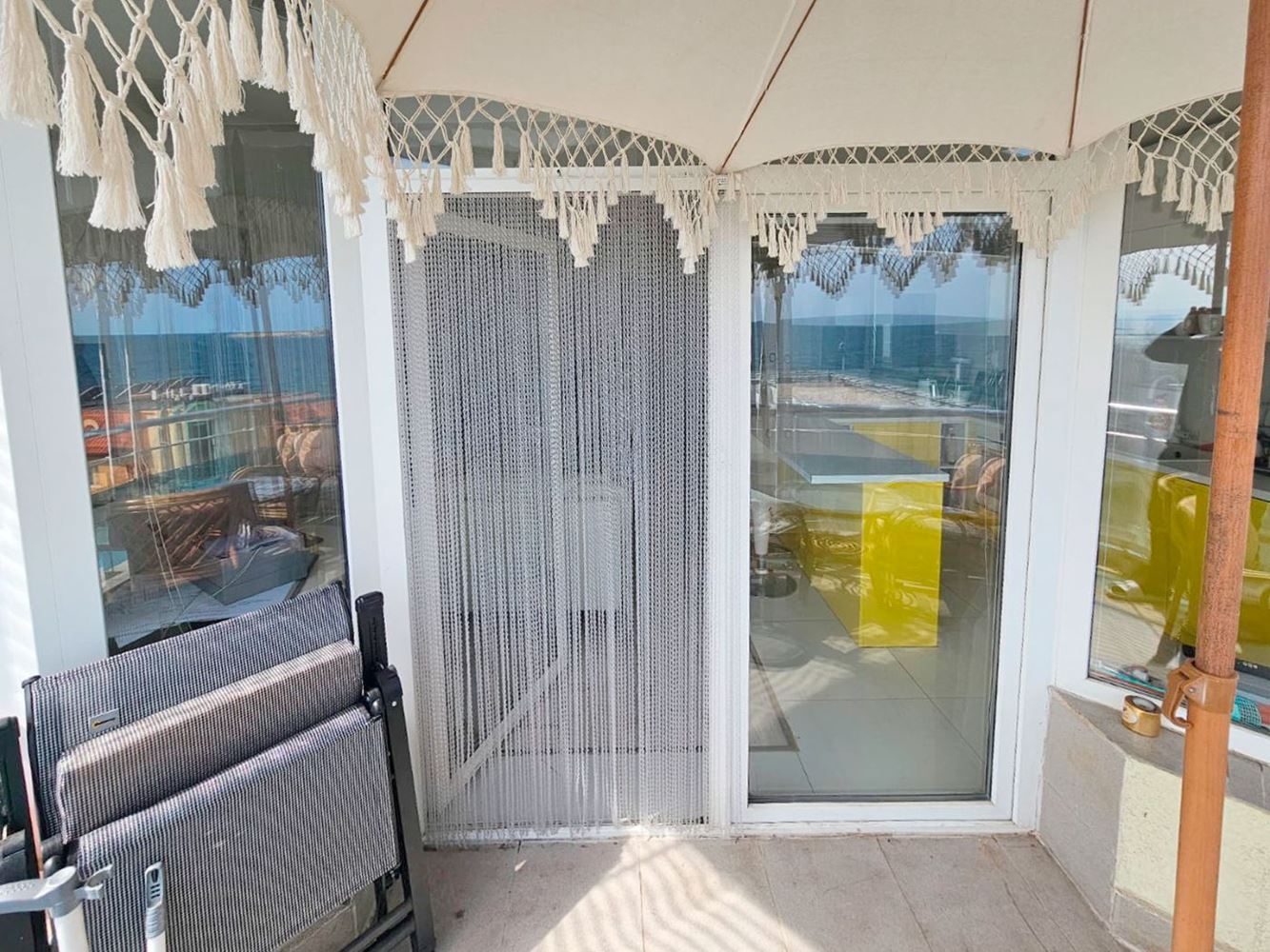 Роскошный апартамент с двумя спальнями с видом на море на первой линии в Равде – 114 м², две террасы и полный комфорт