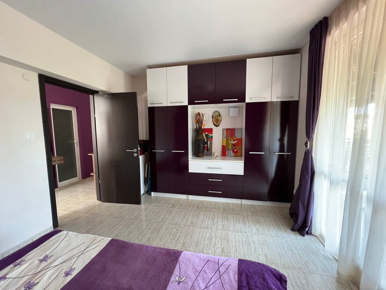 Квартира с одной спальней с полной мебелью в Солнечном Береге – комфорт и удобство рядом с пляжем