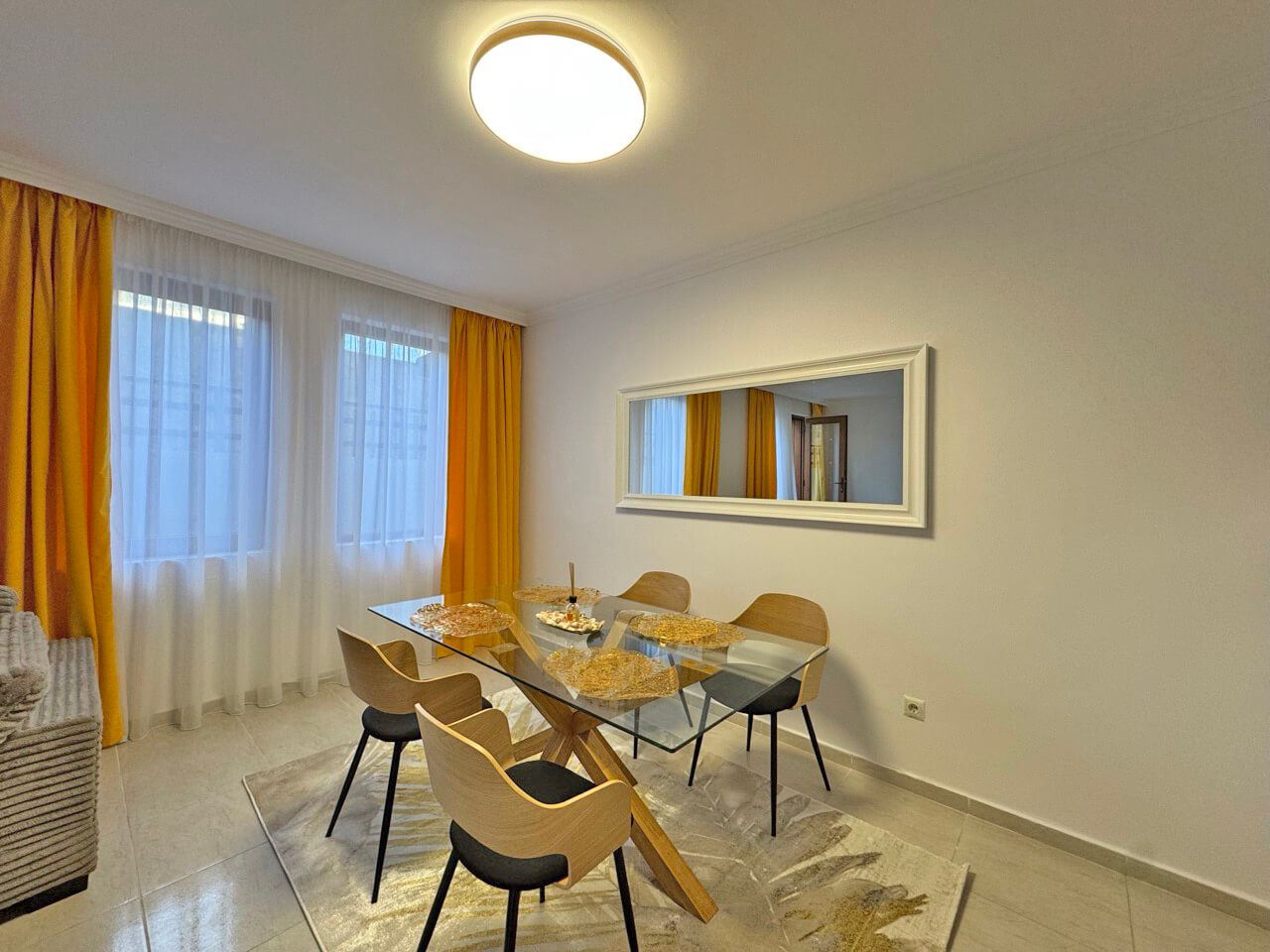 Просторная двухкомнатная квартира в престижном комплексе в Святом Власе – 200 метров от моря