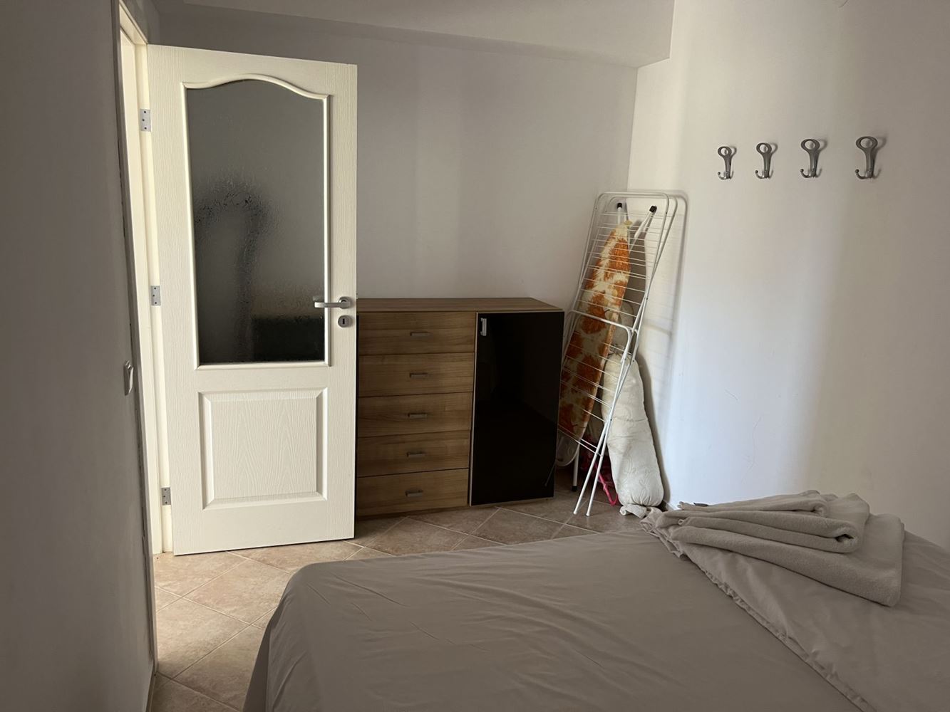 Меблированная квартира с двумя спальнями в комплексе в Равде, готова к заселению