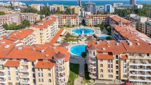 Современная квартира с одной спальней в престижном комплексе в самом сердце Солнечного Берега