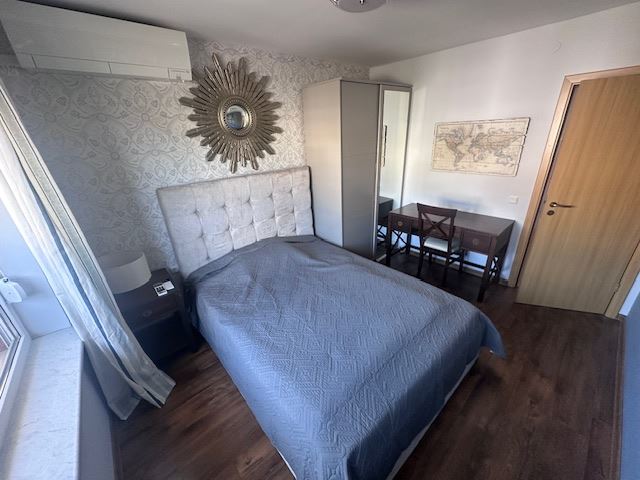 Пентхаус с панорамным видом на море и собственным выходом на пляж в Свети Влас