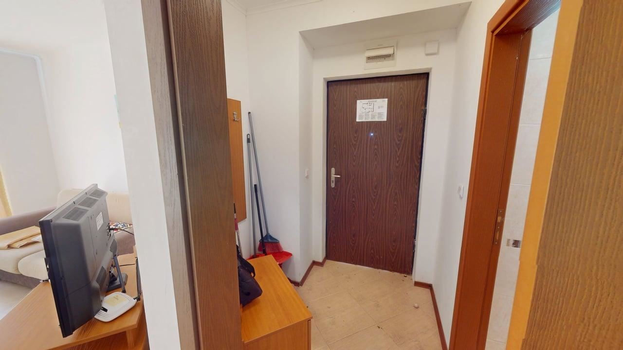 Квартира с одной спальней и выходом на озеленённую территорию комплекса — полностью меблирована и готова к проживанию