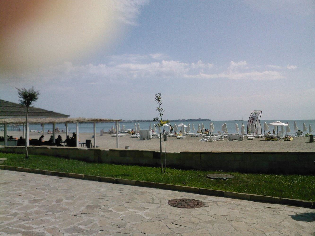 Просторная и современная квартира с одной спальней со всеми удобствами в Помории