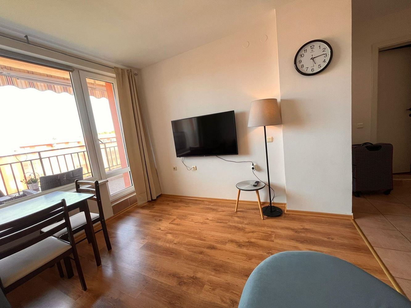 Двухкомнатная квартира в Солнечном Береге – уют, спокойствие и зелёная среда в прекрасном комплексе