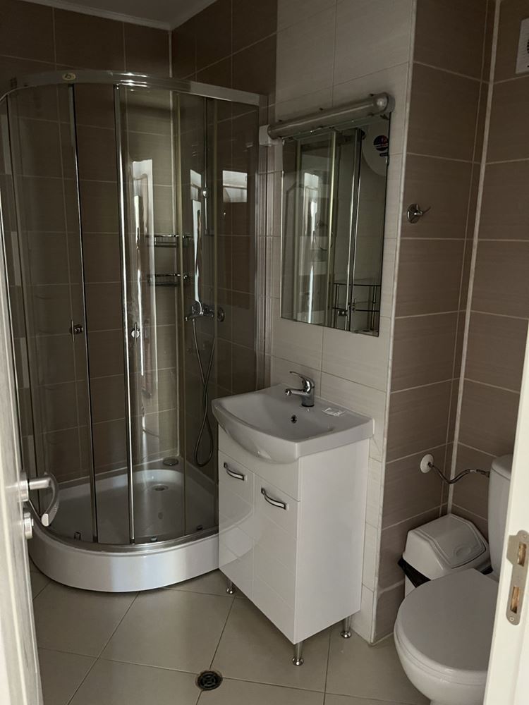 Меблированная квартира с двумя спальнями в комплексе в Равде, готова к заселению