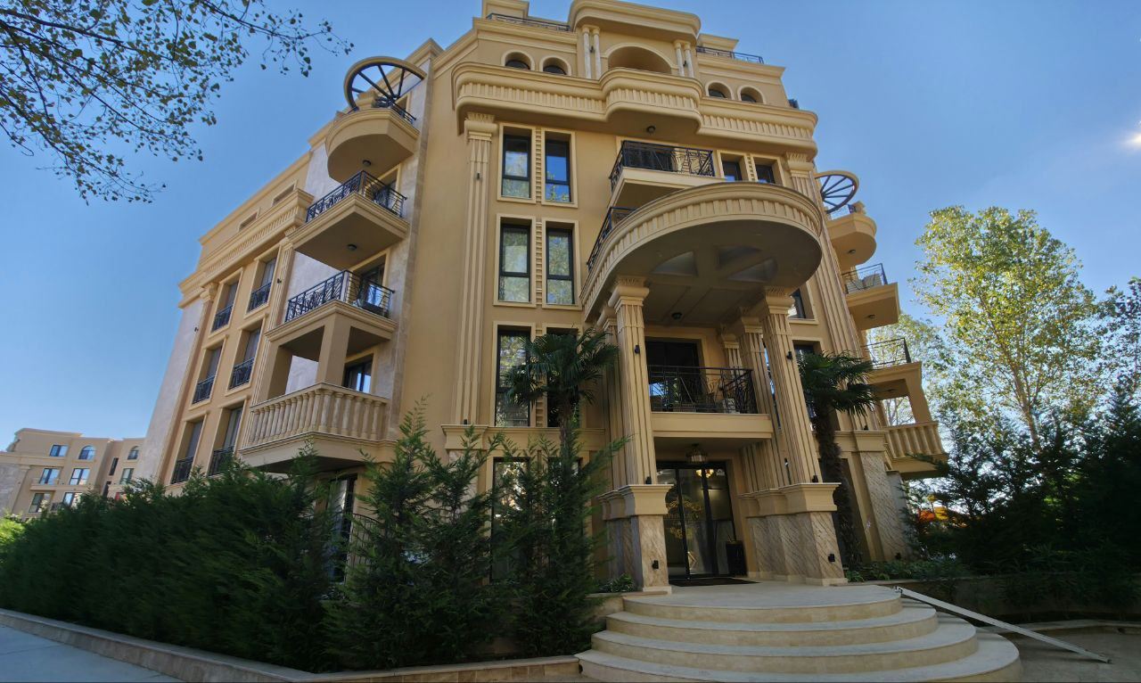 Пентхаус с впечатляющей террасой и панорамным видом – стиль и пространство на последнем этаже