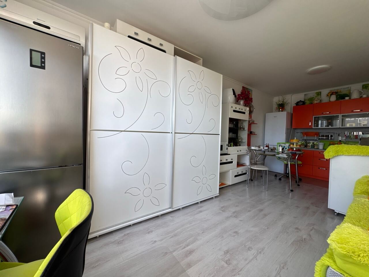 Просторная меблированная студия в Святом Власе – в 200 метрах от пляжа, с роскошным СПА-центром и отличными удобствами