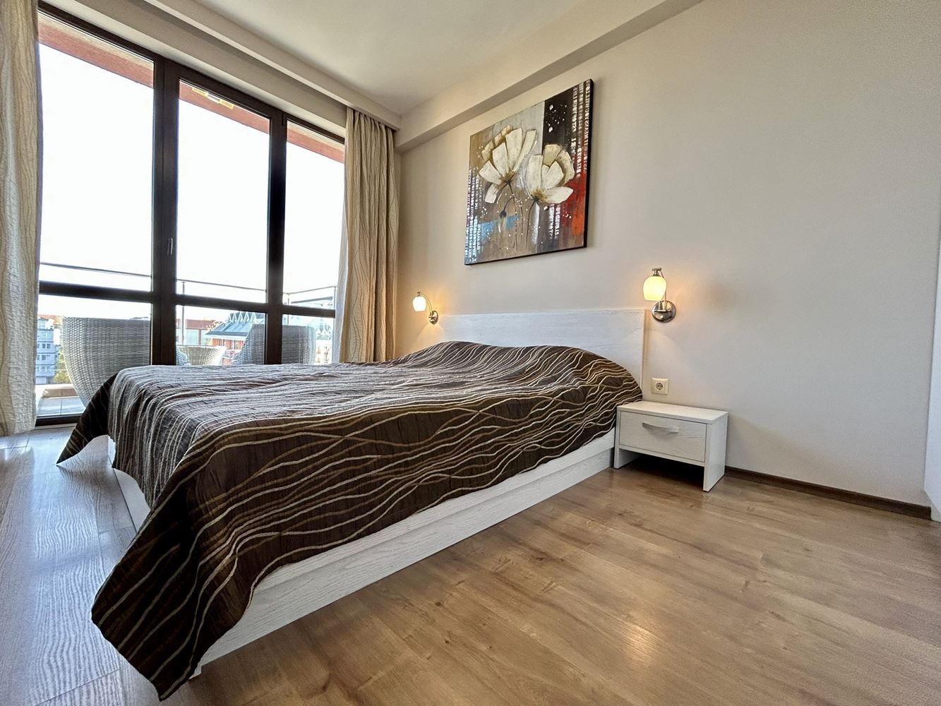 Современная студия в престижном комплексе на Солнечном берегу – идеальна для инвестиций и комфортной жизни