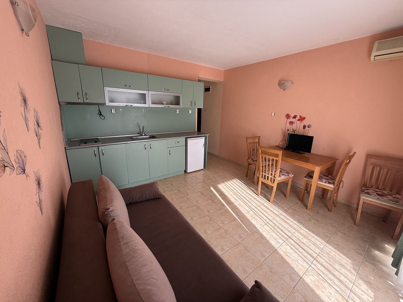 Двухкомнатная квартира в Святом Власе – в шаге от моря с возможностью рассрочки