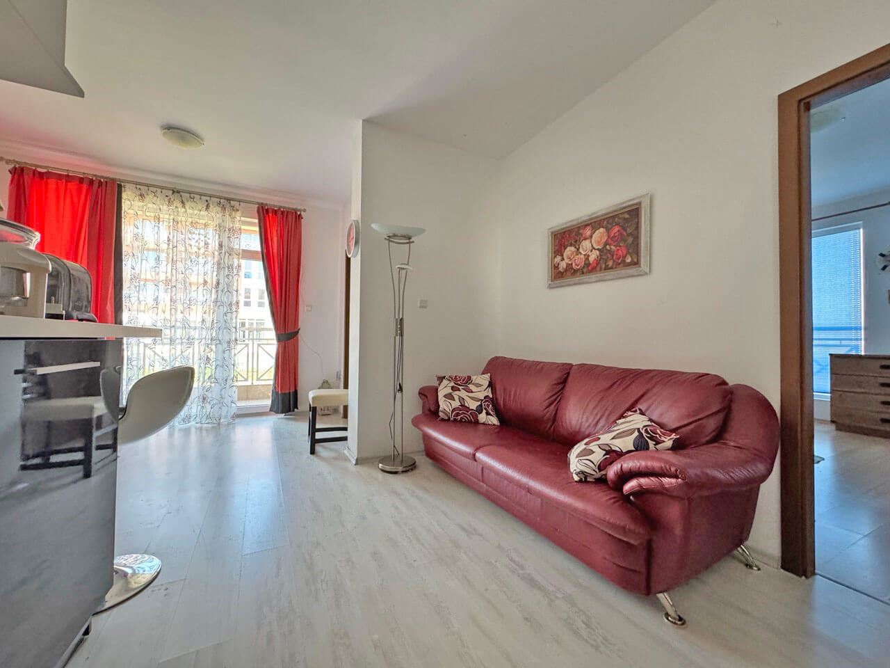 Трёхкомнатная квартира в комплексе с хорошо организованной средой и уютной атмосферой