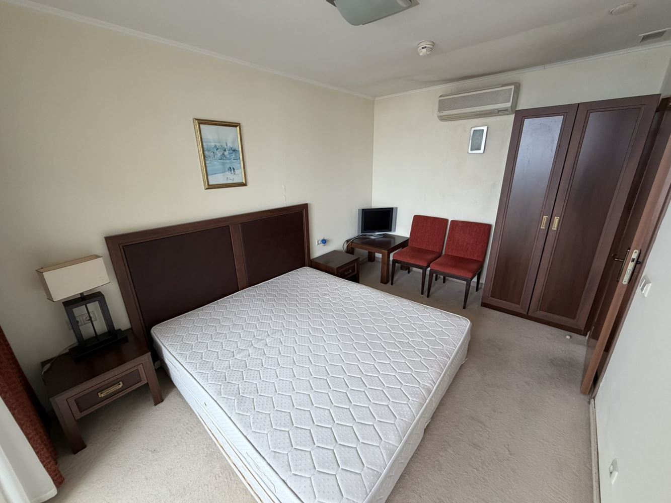 Апартамент с двумя спальнями в Поморие с фронтальным видом на море – роскошная жизнь на первой линии