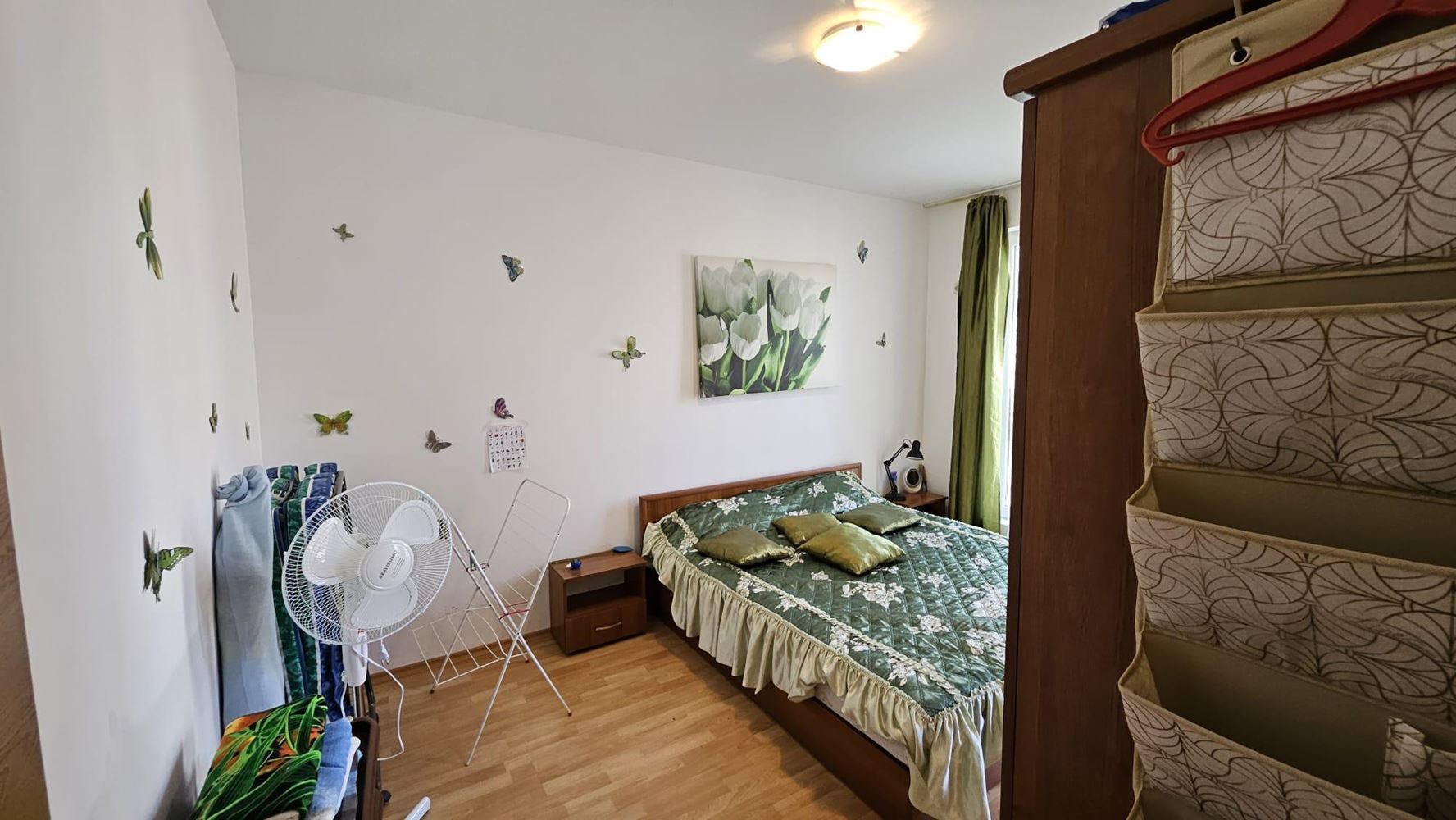 Современная квартира с одной спальней в закрытом комплексе с бассейнами и водными аттракционами в районе Солнечного берега