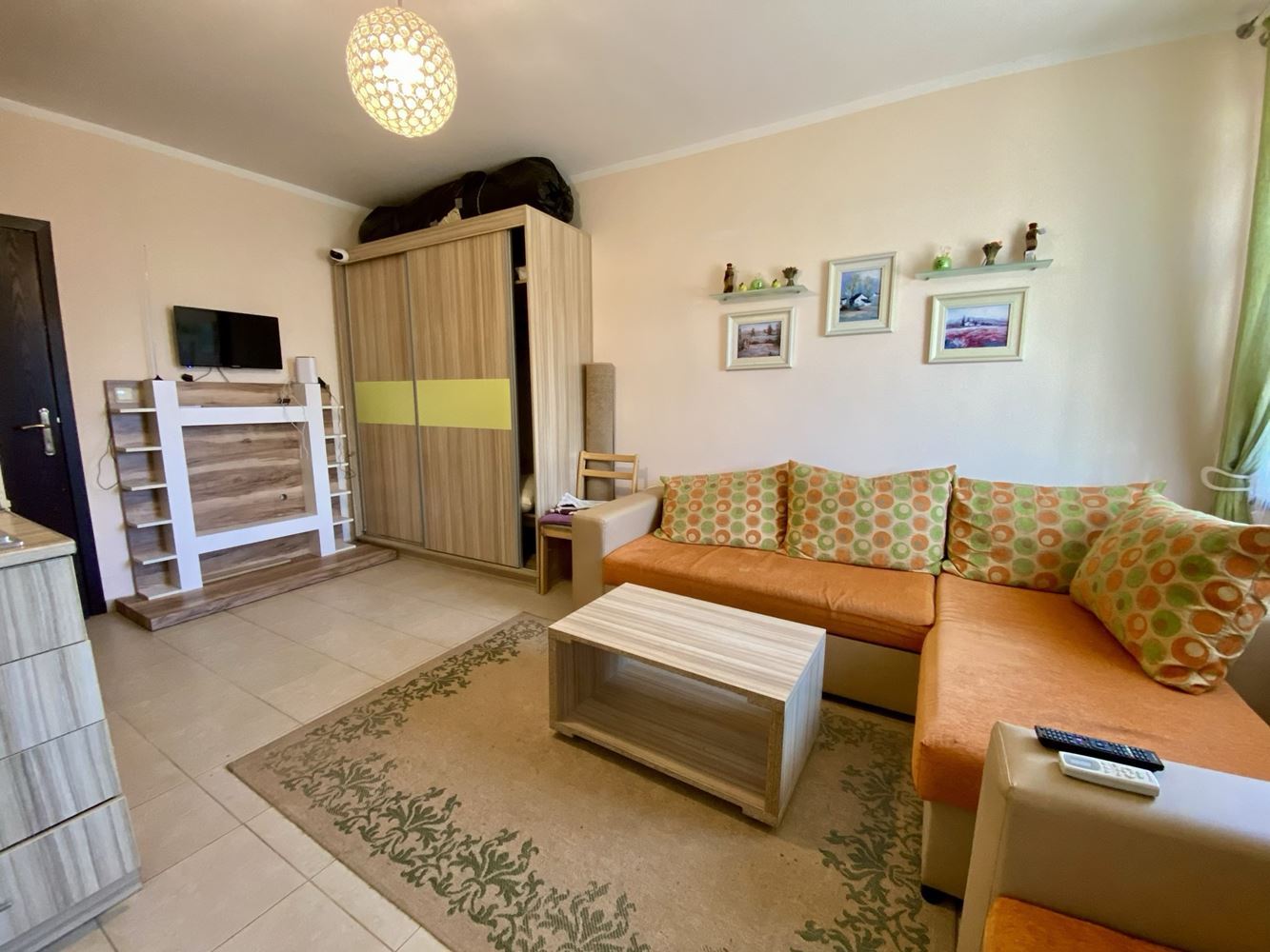 Отличная инвестиция – просторная студия, готовая к заселению рядом с Солнечный Берег