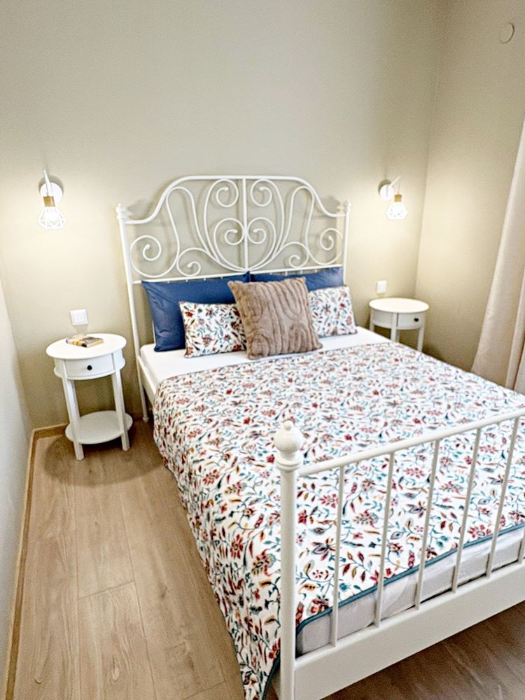 Стильная квартира с одной спальней с низкой таксой обслуживание в отличном комплексе в Солнечном Берегу – готова к проживанию или инвестиции