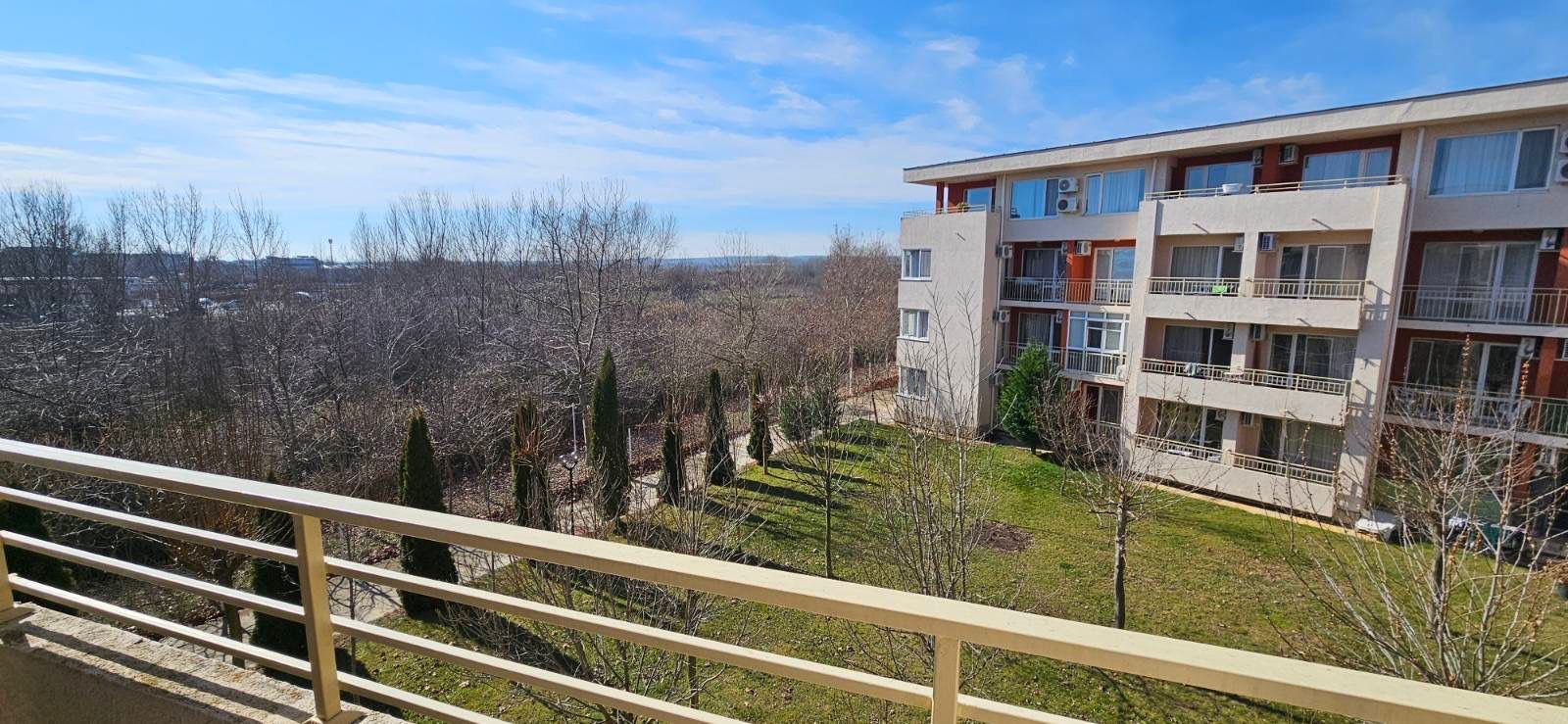  Стильная студия с террасой и отличными удобствами в Солнечном Берегу