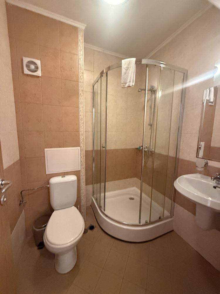 Морской комфорт и центральное расположение – студия в современном комплексе в Солнечном берегу