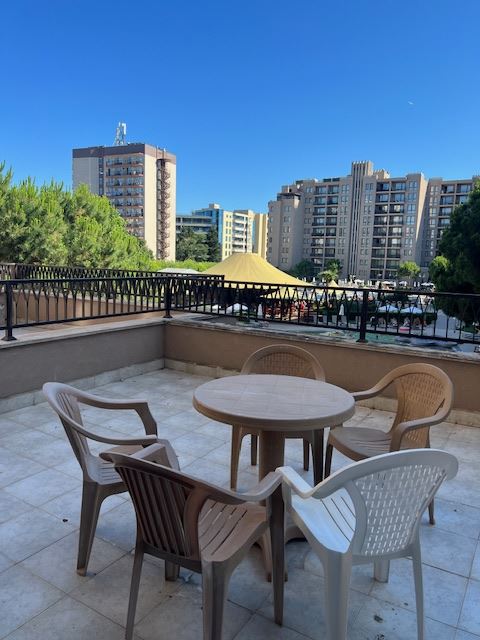 Просторная студия в роскошном комплексе всего в 50 м от пляжа на Солнечном берегу