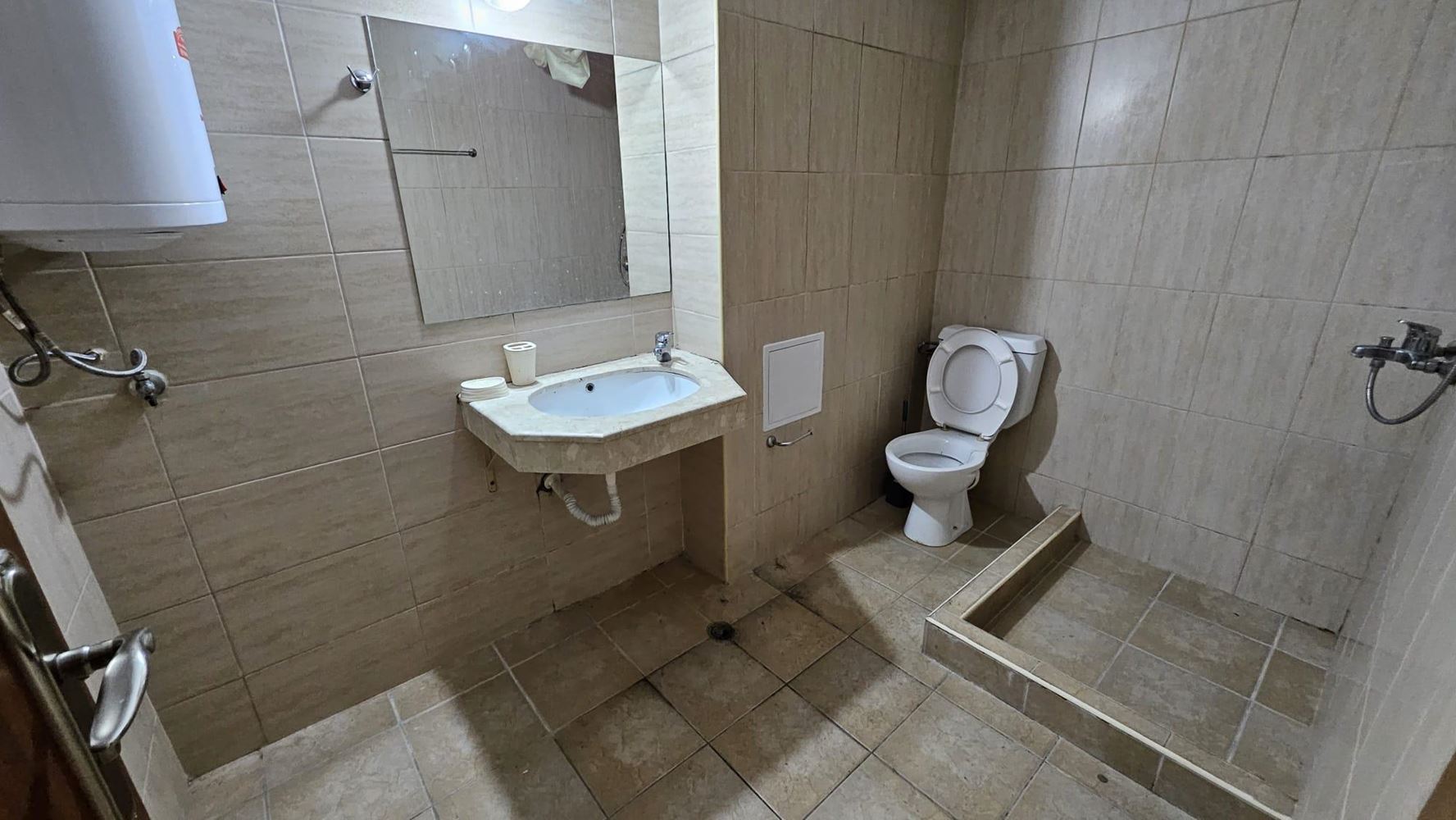   Квартира с одной спальней в 200 м от пляжа в Солнечном береге – отличная локация и инвестиционный потенциал