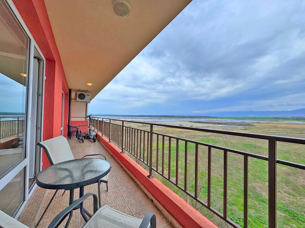  Апартамент с одной спальней в Солнечном берегу – уют, комфорт и полноценная жизнь у моря