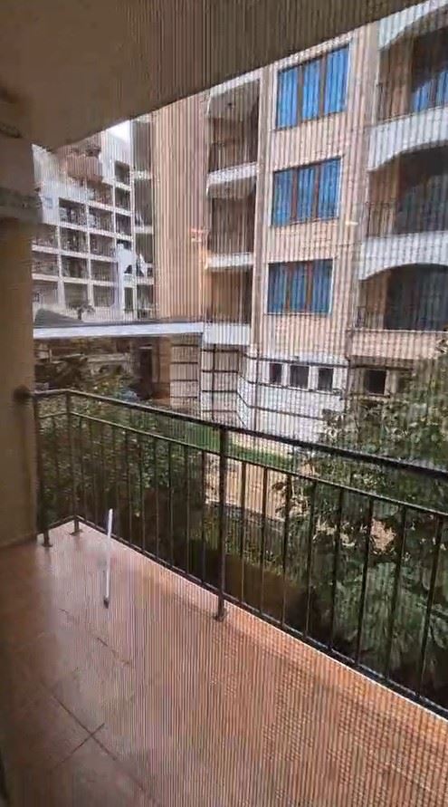 Просторная квартира с двумя спальнями в Солнечном Береге – полностью меблирована, отличная локация и готова для доходной инвестиции