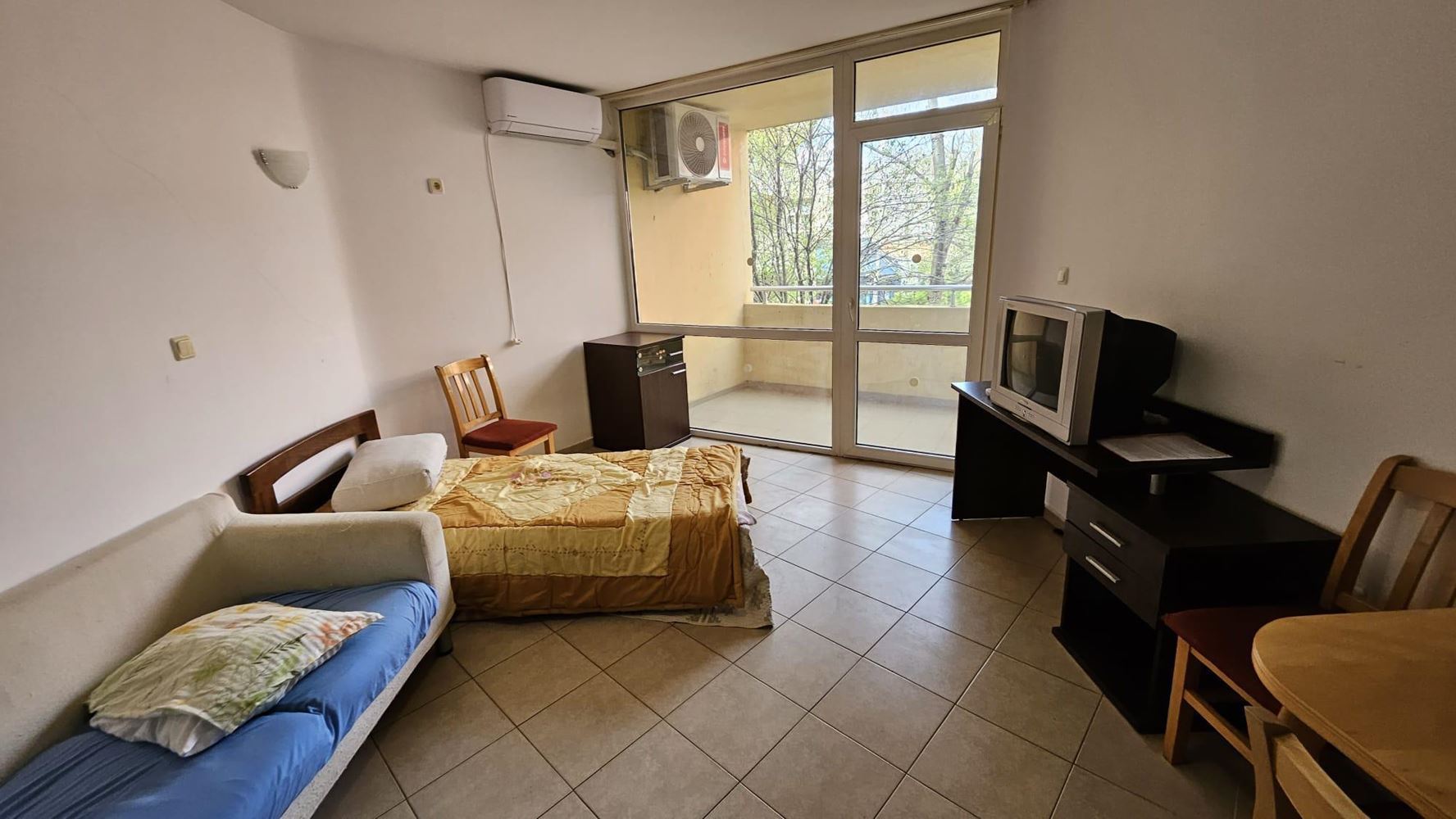   Квартира с одной спальней в 200 м от пляжа в Солнечном береге – отличная локация и инвестиционный потенциал