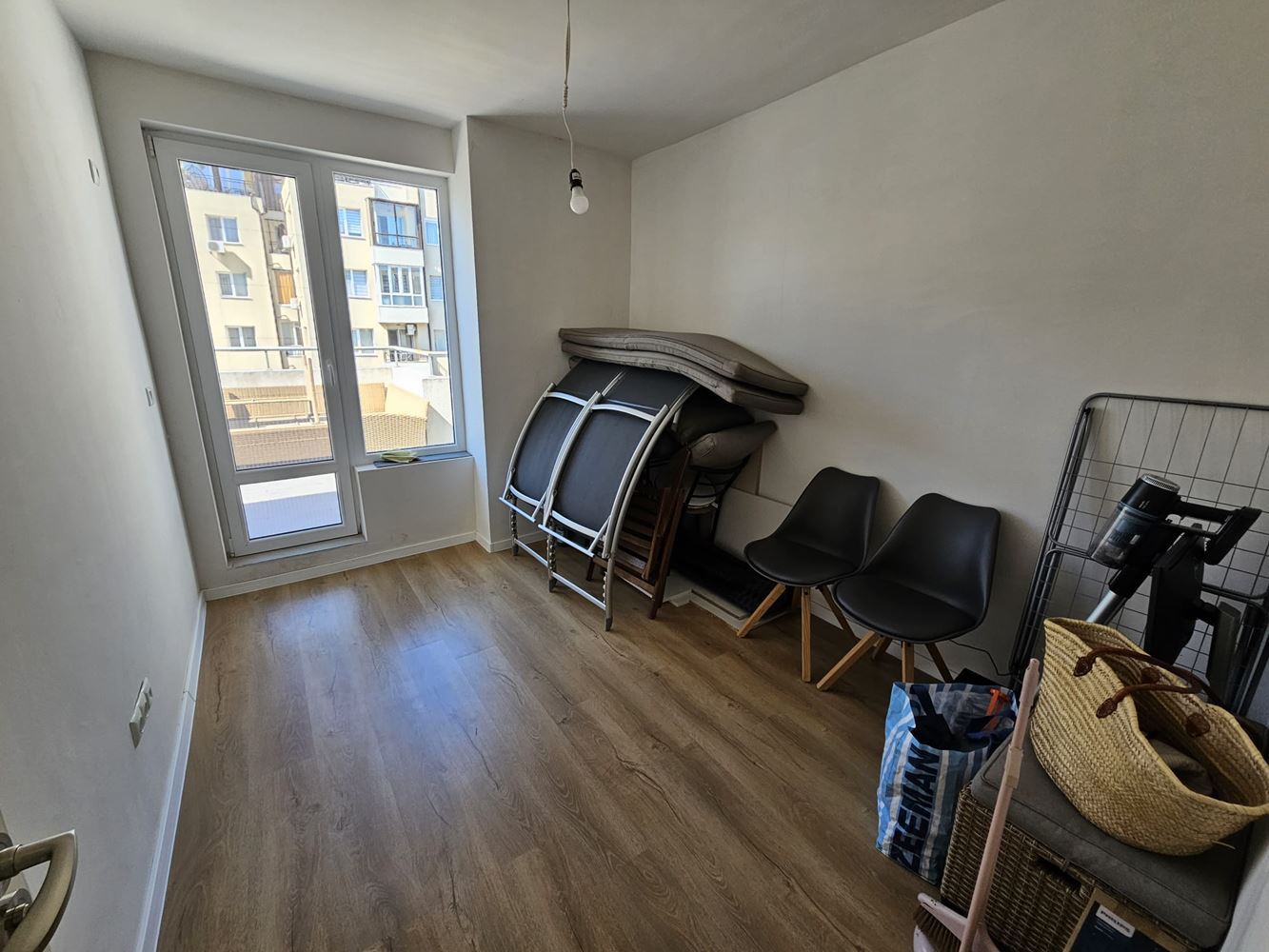 Просторная и светлая квартира с двумя спальнями и двумя большими террасами в Меден Рудник – идеально для семьи или инвестиций